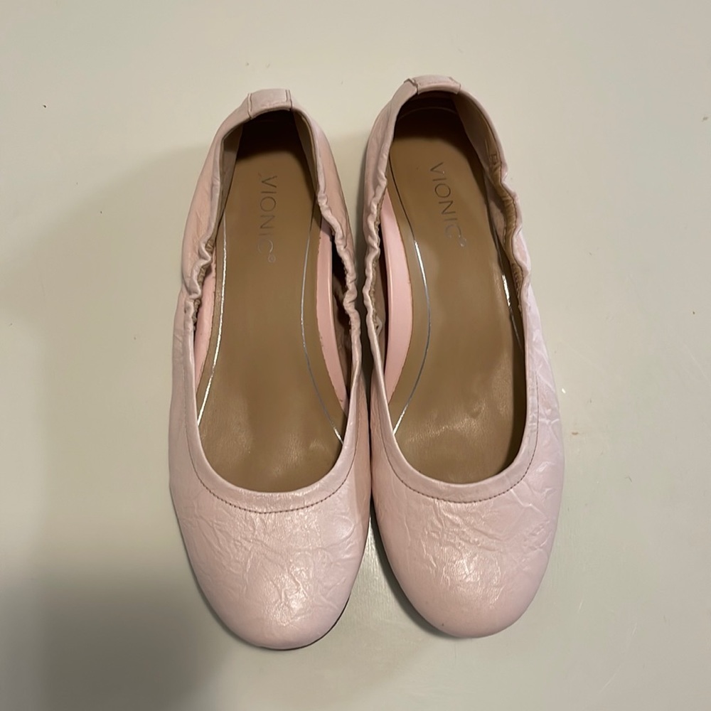 Vionic Blush Flats